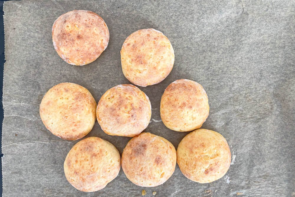 Varškėčiai orakitėje