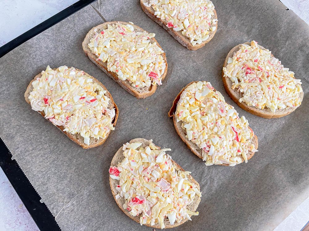 Sumuštiniai su krabų lazdelėmis